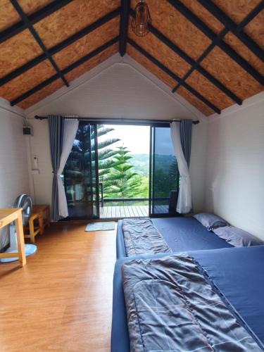 Khao Kho Ski Chalet | บ้านพัก เย็นเย็นแคมป์ปิ้ง อิน เขาค้อ