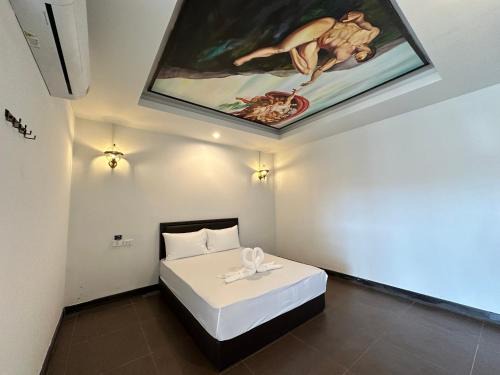 Phan Thong Hotel | โรงแรมทูมอร์โรว์แลนด์ อมตะนคร