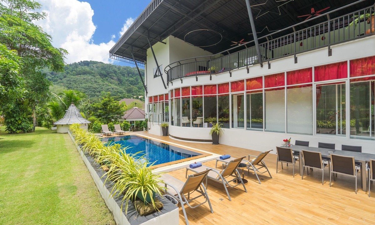 Chalong Villa | 100% private pool villa n10 Bedrooms 11 bathrooms nMountain views n