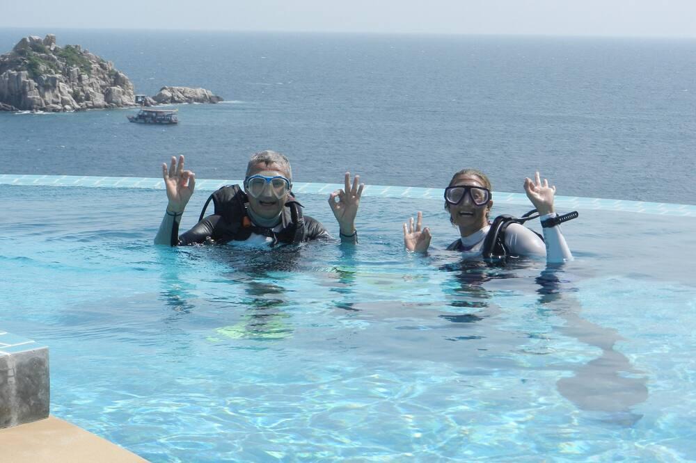 Ao Thian Og Villa | 2-8P Luxury villa with privat pool, sunset, daily cleaning @villasabaijai