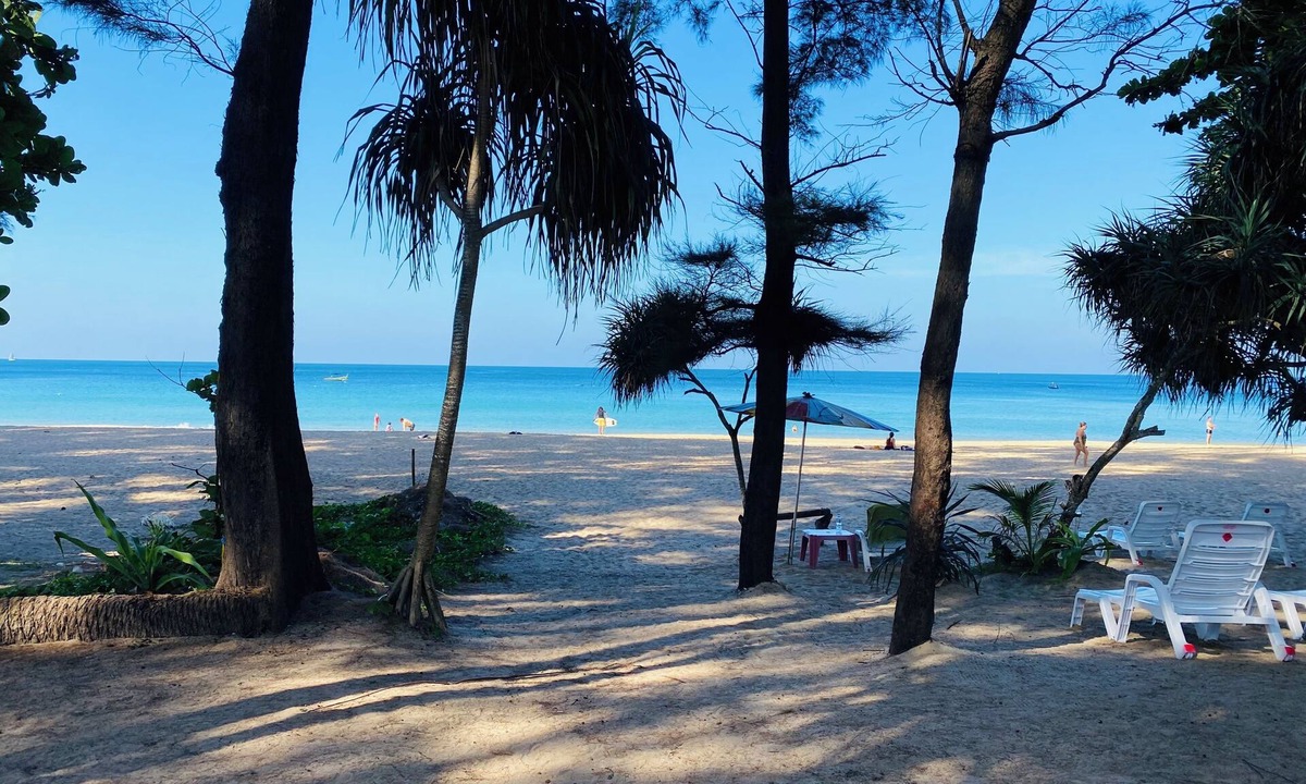 Sa Khu Condo | 2-Min Walk to Naithon Beach, Phuket - Private, Spacious & Serene