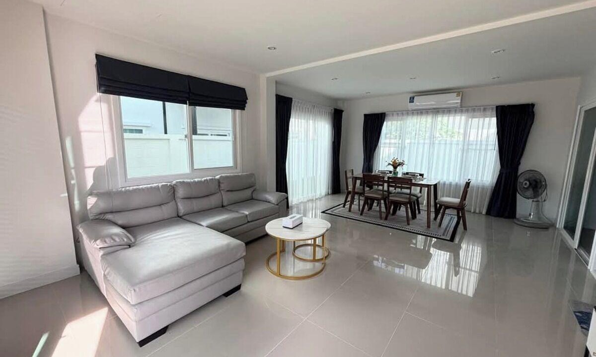 Thep Kasattri House | 3-bedroom house in tranquil Tambon Thep Krasatti with hi-speed WiFi