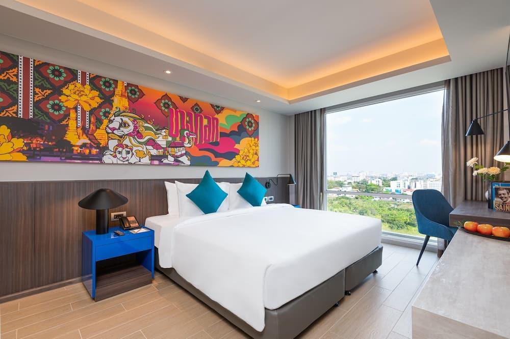 Wat Sam Phraya House | 35sqm Maitria Hotel Rama 9 Bangkok Grand Deluxe Room Garden View