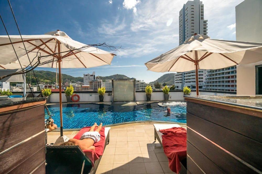 Patong Apartment | Absolute Bangla Suites, awesome location, rooftop pool L-06