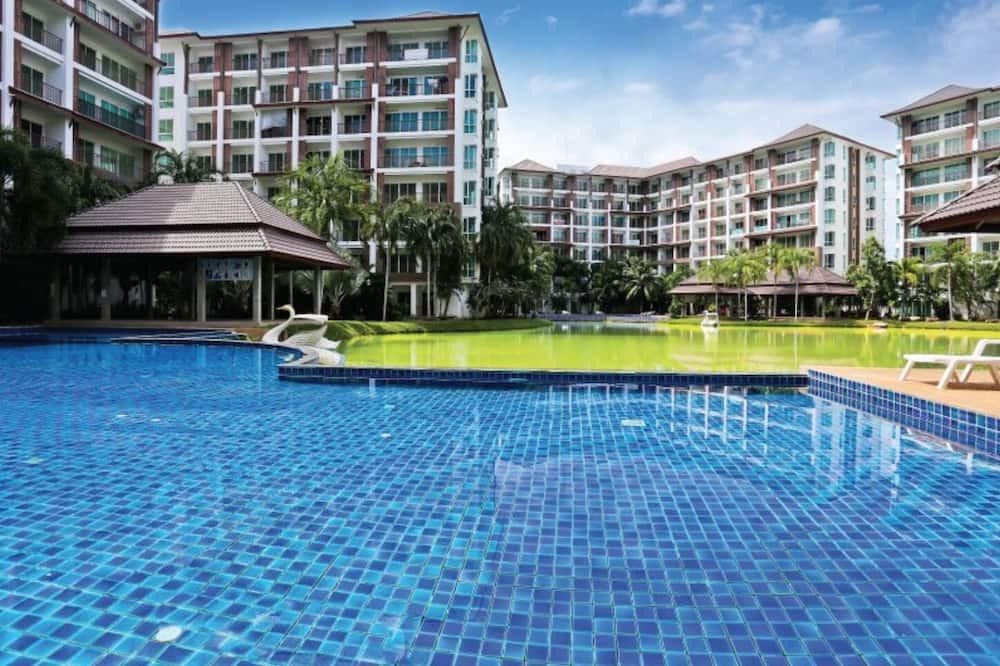 Sattahip Condo | Ad Condominium Bang saray F2 R205 - fully equipped apartment suite