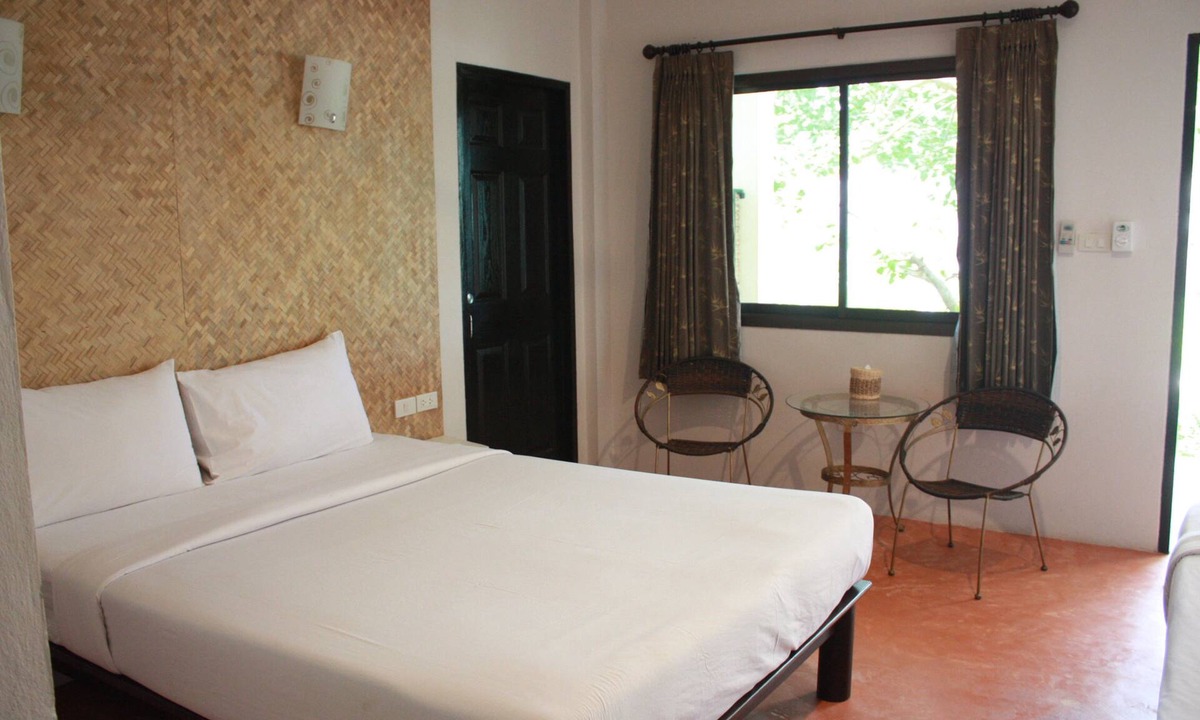 Khanom Hotel | Bamboo Resort