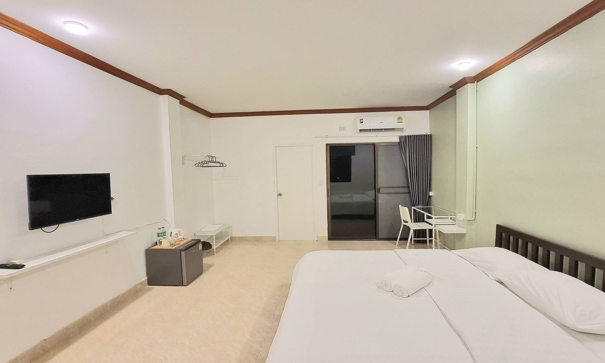 Nong Prue Hotel | Breezy Pattaya