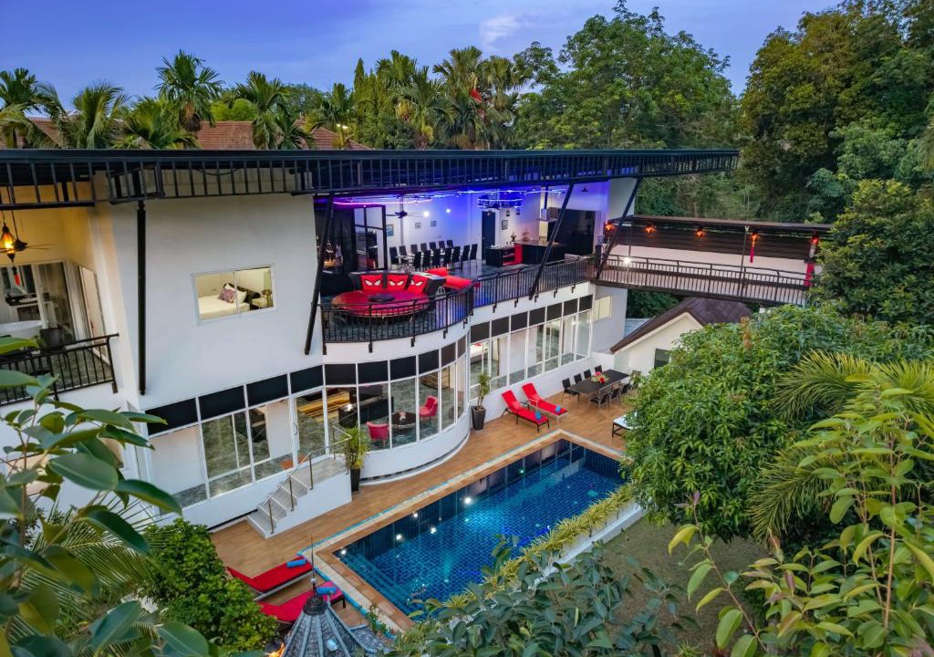Chalong Villa | Chalong - 10 BR Private Pool Villa - Villa Nap Dau - Phuket