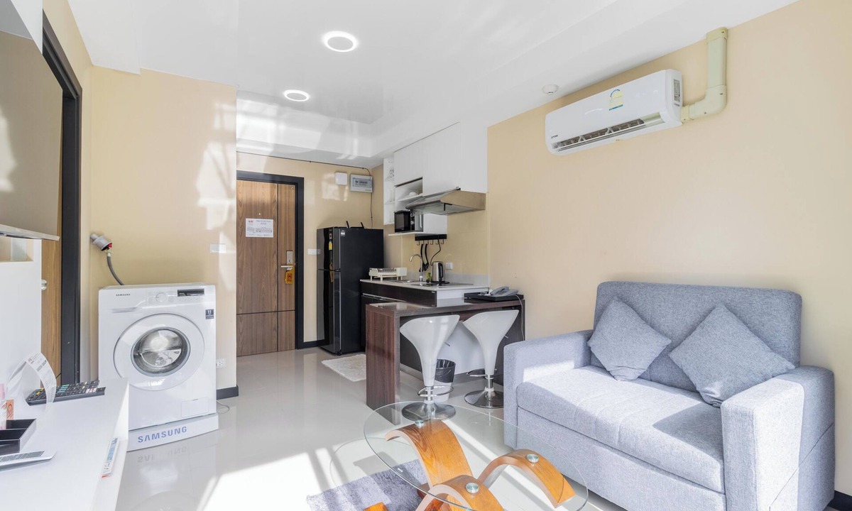 Mai Khao Villa | Condo Gym Plane Views Near Beach C172