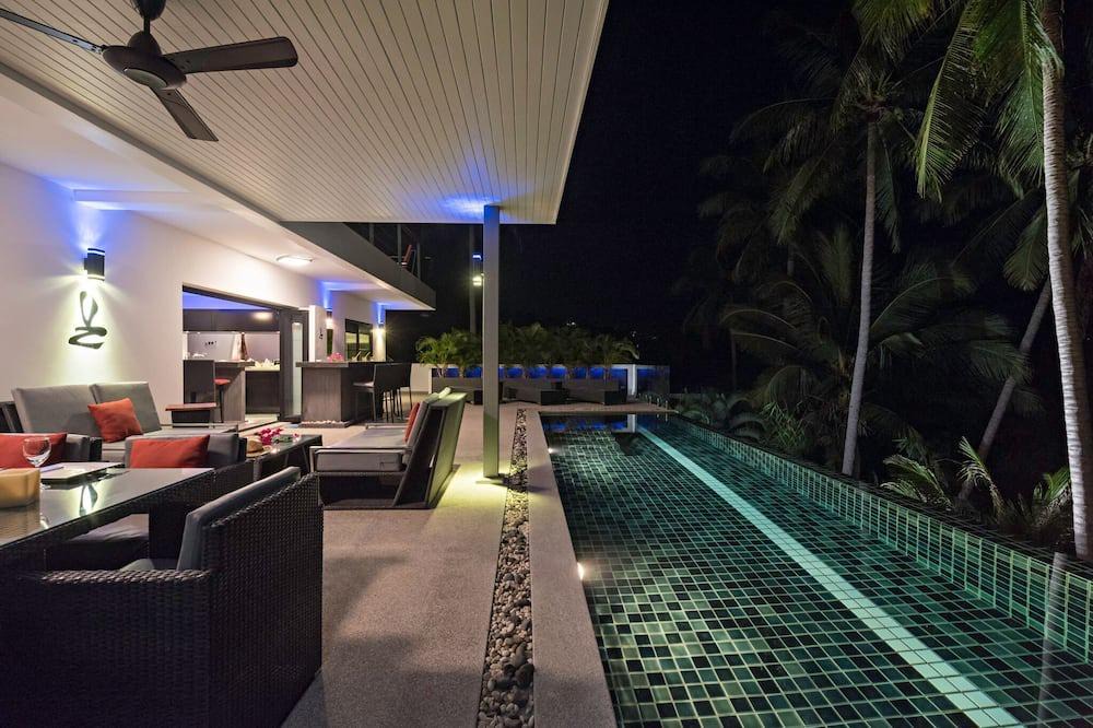 Mae Nam Villa | Contemporary villa 5 minutes from the beach with a view of the coconut grove and the sea