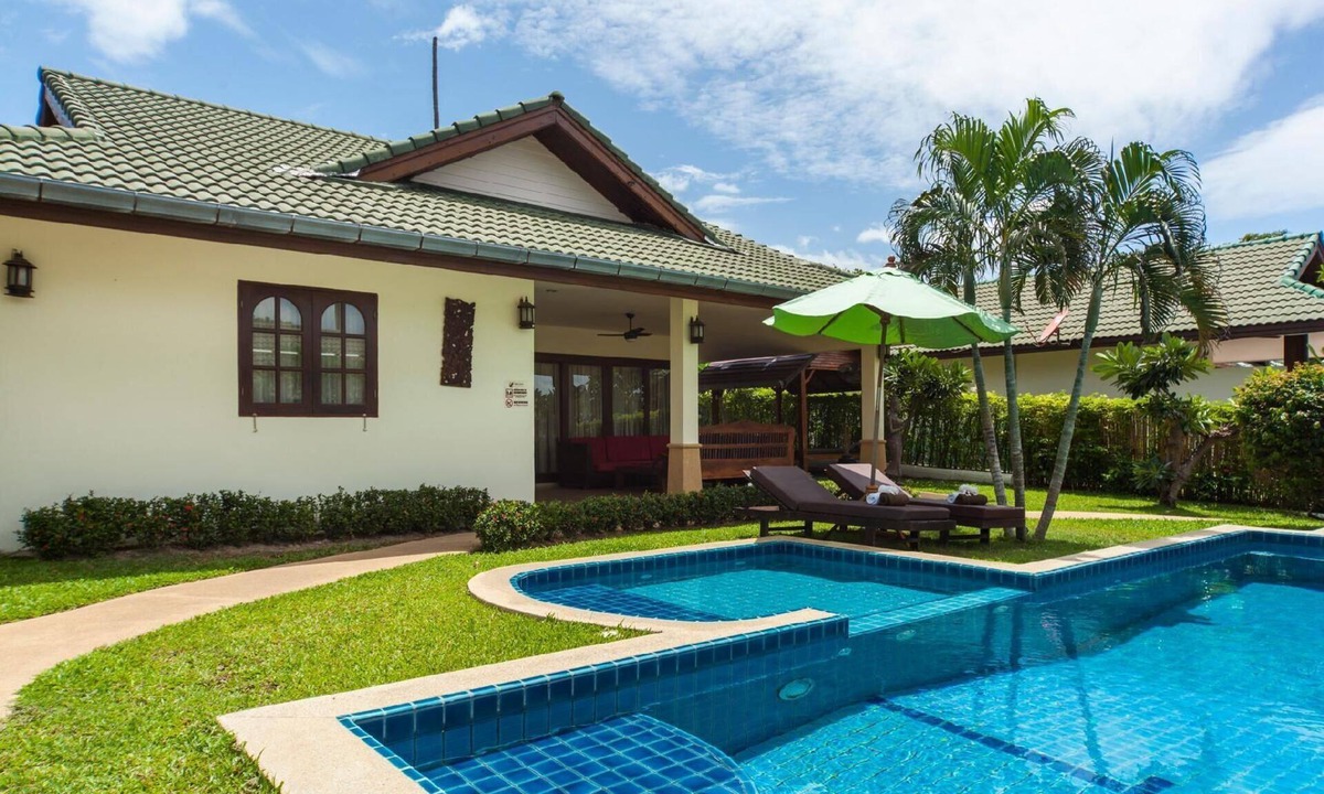 Moo 5 House | deluxe villa for 6 guests in beach resort