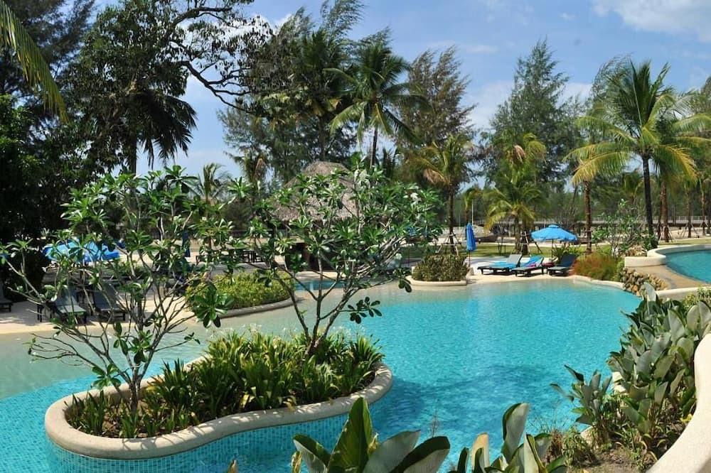 Khao Lak Resort | Family Deluxe Resort Stay AR#3