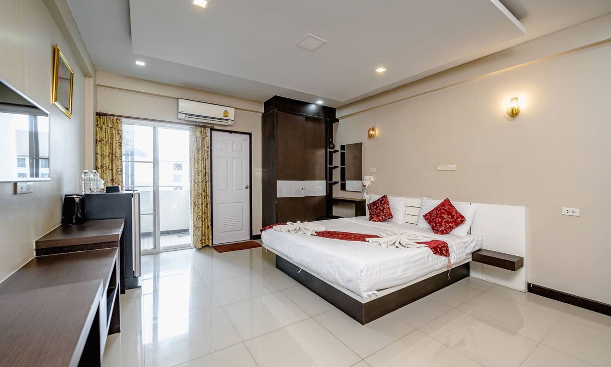 Lat Krabang Hotel | Gold Airport Suites