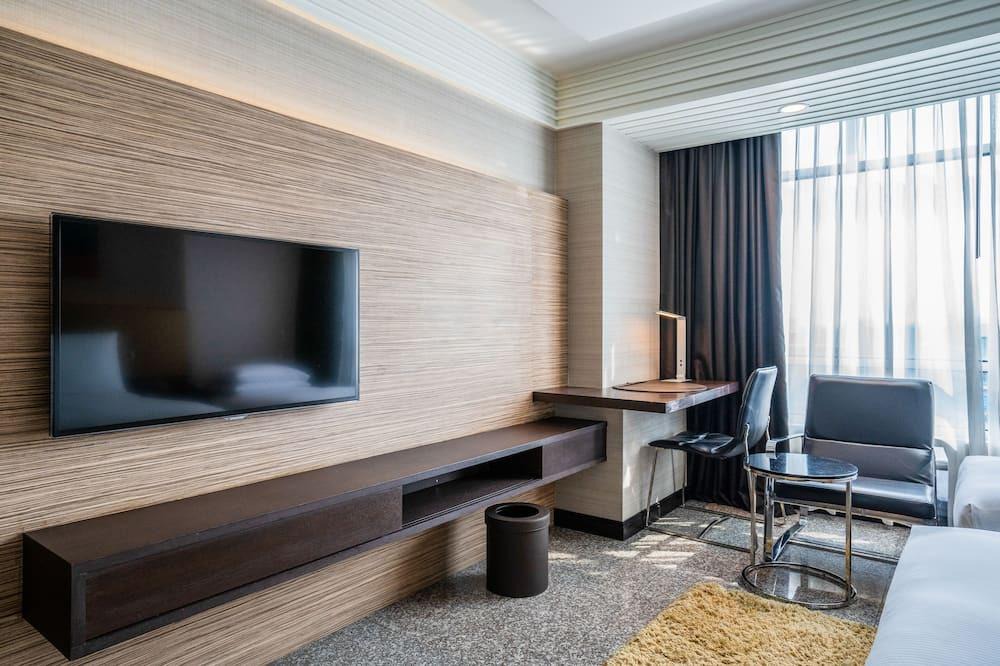 Ploenchit Apartment | Guest Patio Oasis Ploenchit BTS Nana/Ploenchit
