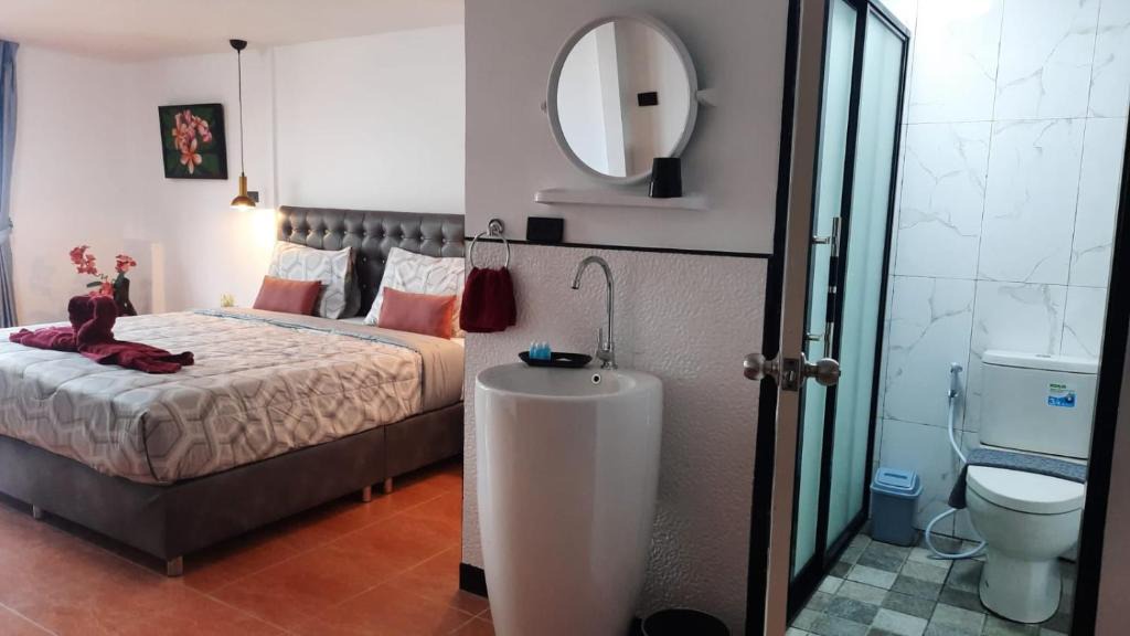 Jomtien Hotel | Happy Beach Jomtien Guesthouse