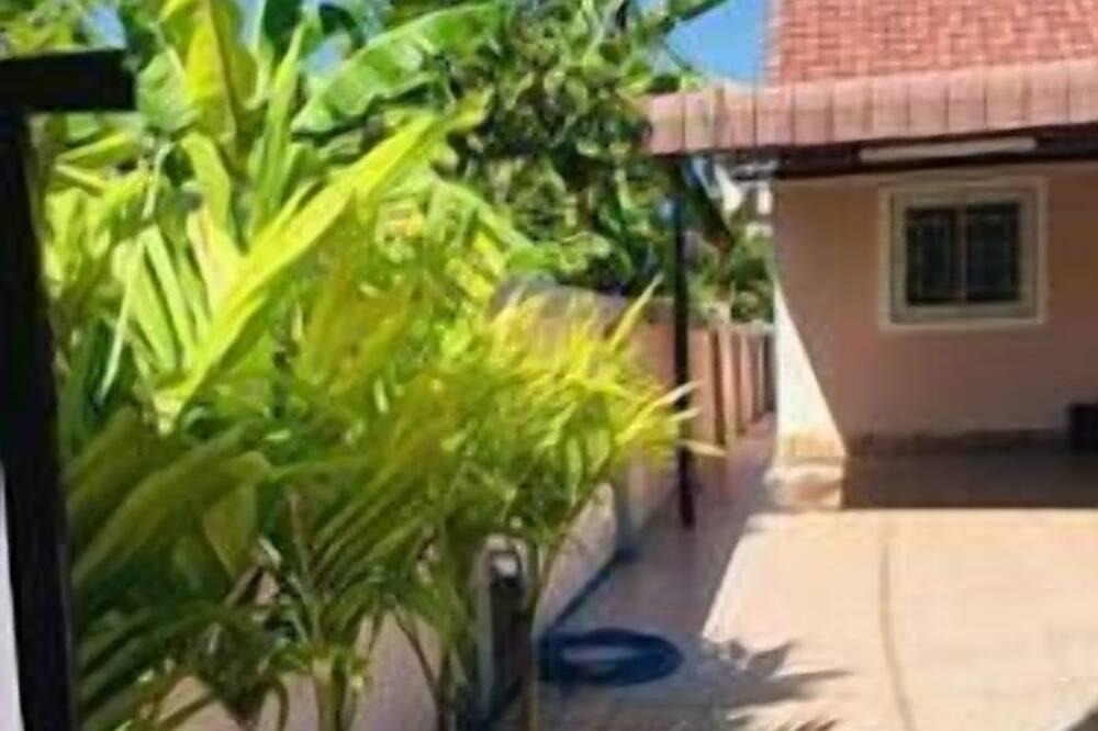Wang Pong House | Holiday house Pak Nam Pran for 1 - 5 persons with 2 bedrooms - Holiday house