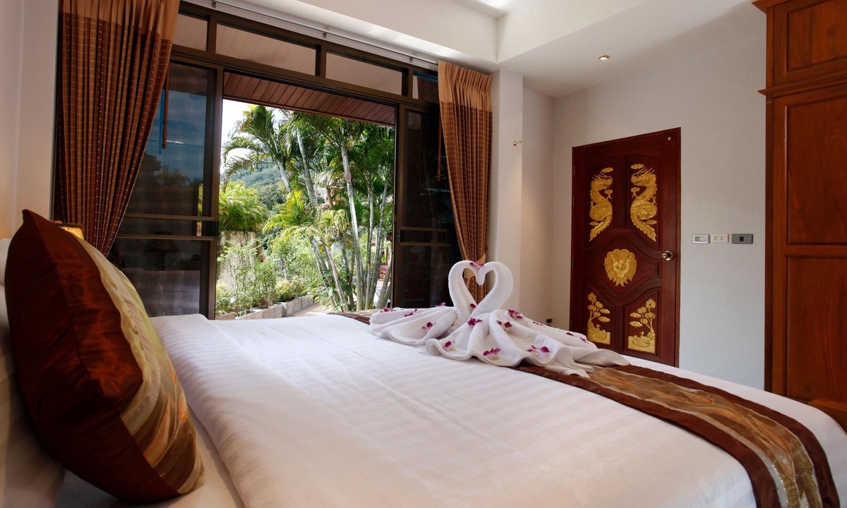Kata Villa | Kata Sea View Luxury Villa /Pool & Chef