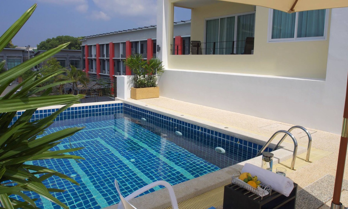 Phuket Condo | Large 1 Bedroom Central Festival Phuket Town