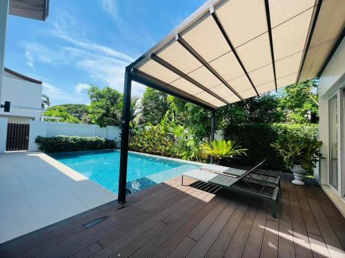 Pak Nam Pran Villa | Lively Holiday Home