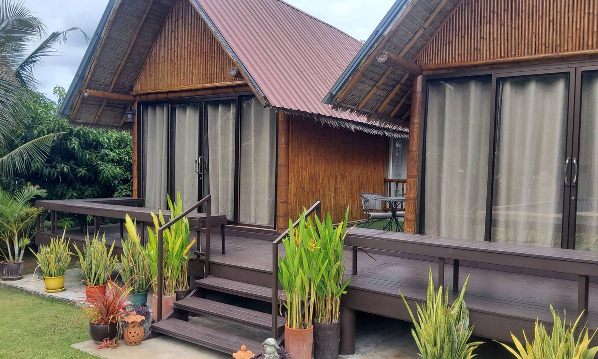 Sam Roi Yot Resort | Mango Hills - Luxury Retreat in beautiful Sam Roi Yot. For family and friends.