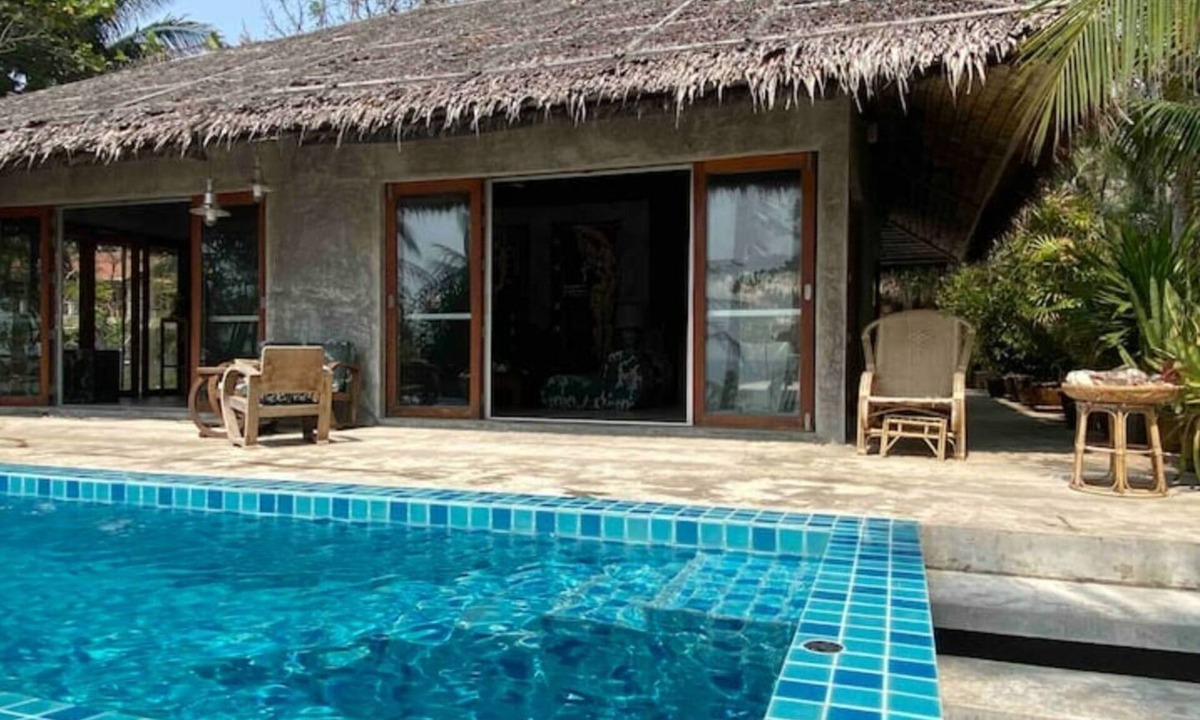 Thap Sakae Villa | My House On the Beach