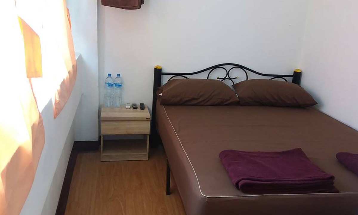 Khu Khot Hotel | Natcha Place Rangsit Donmuang