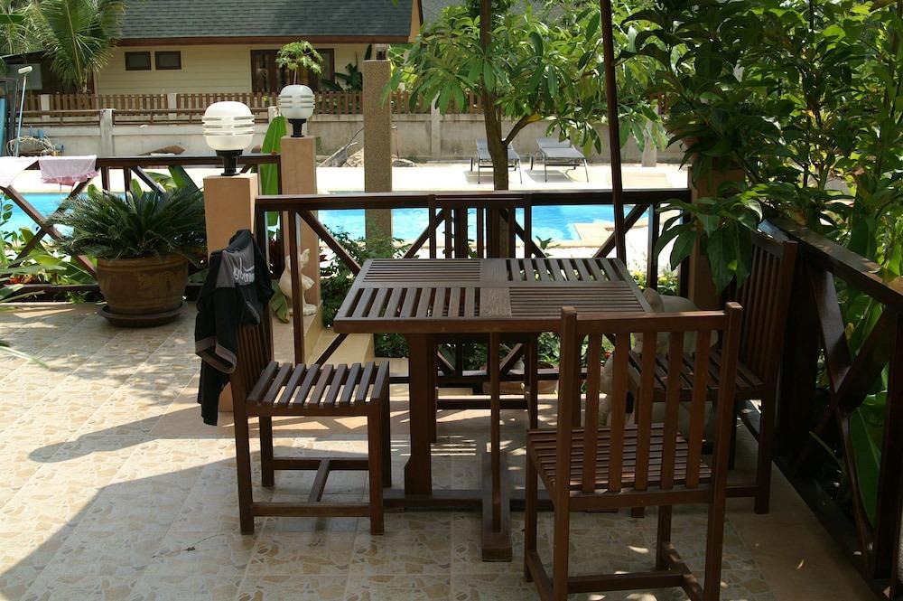 Hua Thanon Villa | Natien Beach Villa