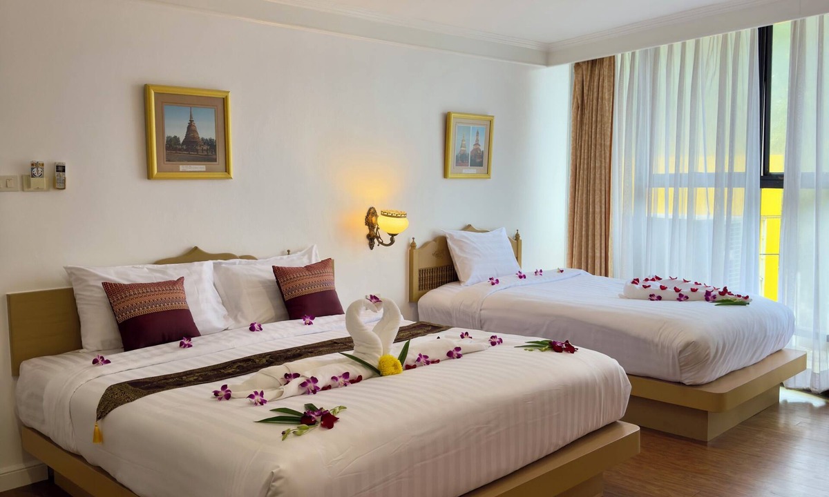 Karon Hotel | Neptuna Kata Beach Phuket