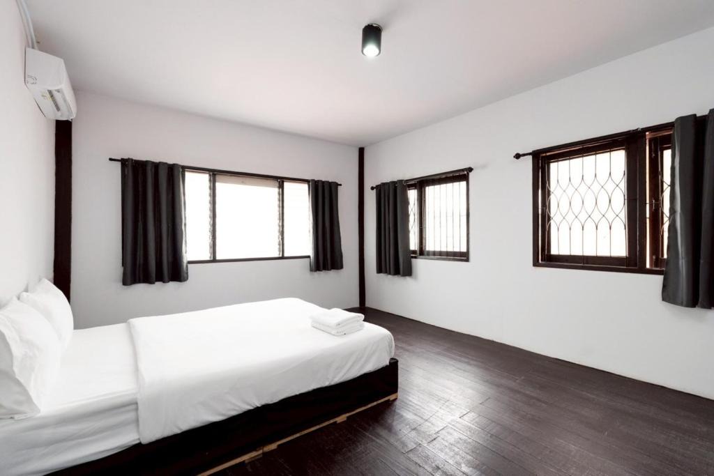 Wat Bowon Niwet Apartment | Oh my nap khaosan - ถนนตะนาว