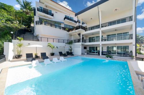 Patong Villa | Patong Cliff Villa Phuket 12 bedroom