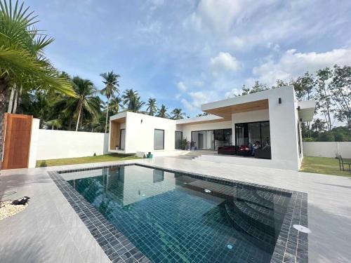 Khanom Villa | Pisingha Pool Villa Khanom