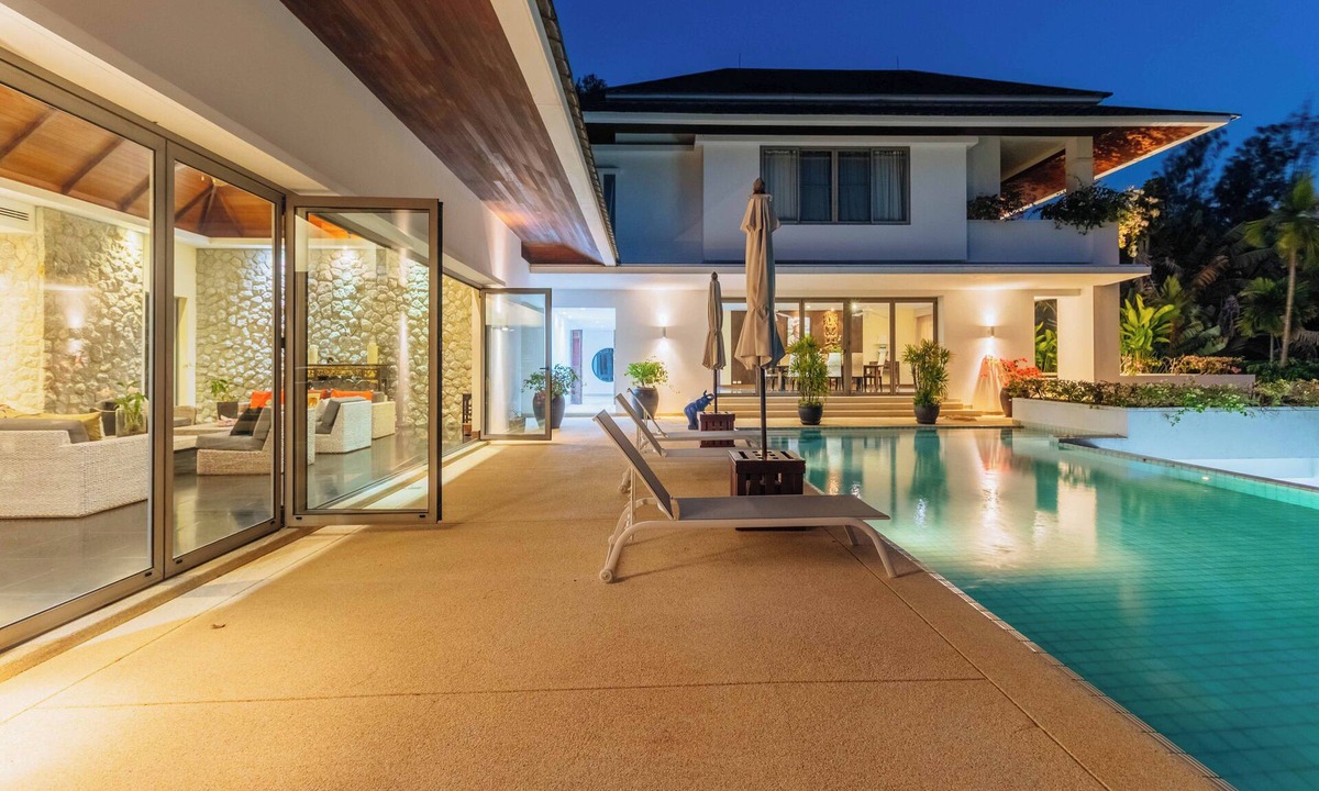 Pa Klok Villa | Seaview Own Pool Full-Time Maid V302