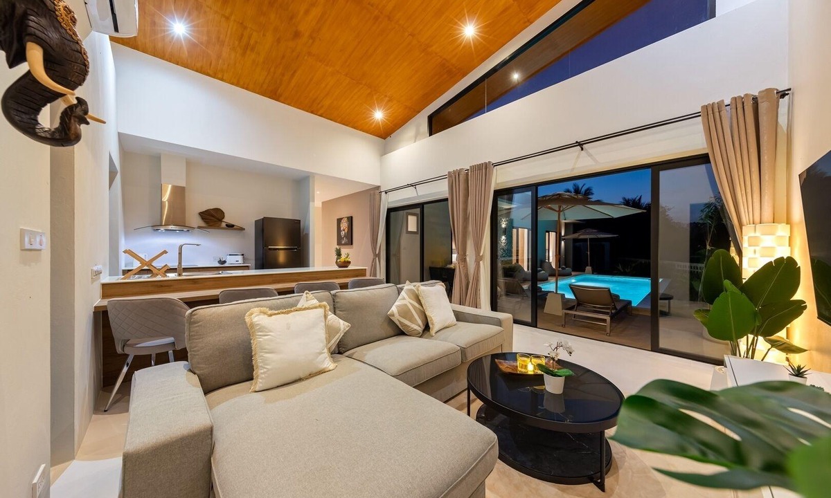 Hua Thanon Villa | Sereniwood 2 - 3 Bedroom Pool Villa