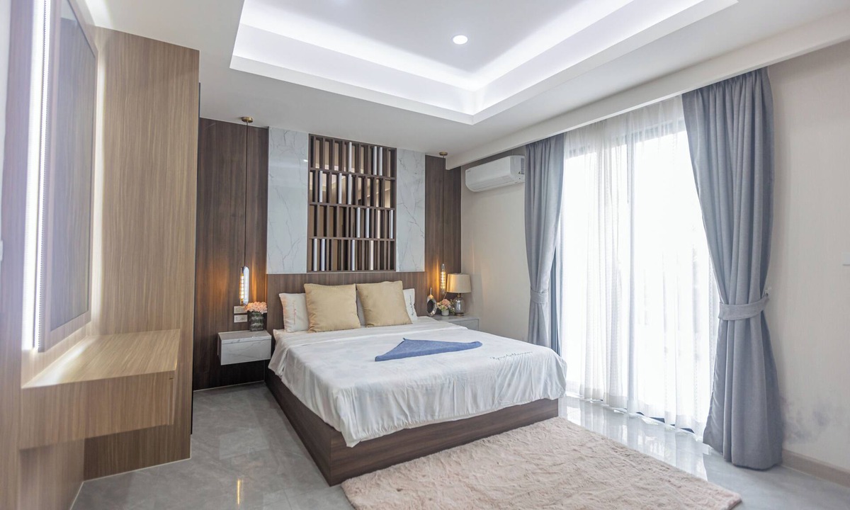 South Pattaya House | Spacious 5-bedroom house in charming Muang Pattaya C25