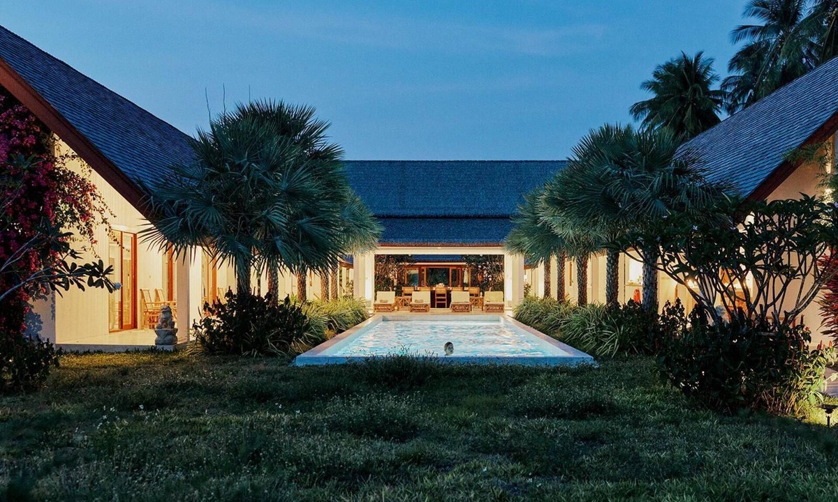 Laem Set House | Spacious 6-bedroom beachfront estate with staff in serene Koh Samui
