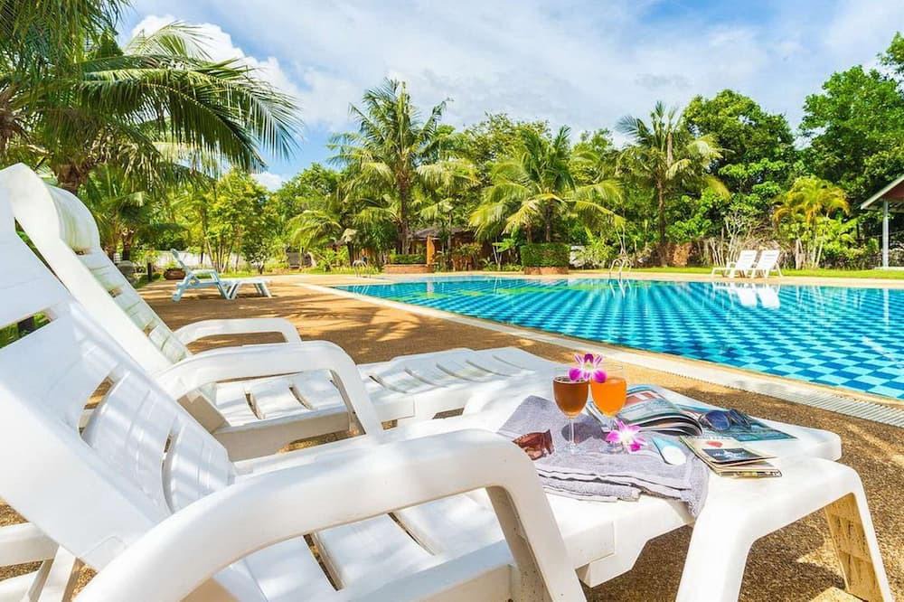 Ao Nang Apartment | Spacious apartments in beautiful surroundings. An inexpensive way to enjoy your stay in Krabi.