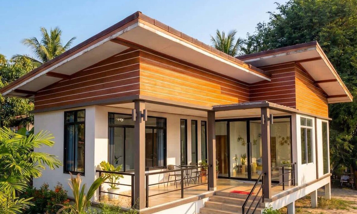 Hin Hong House | Srithanu Villa Steps from the Beach