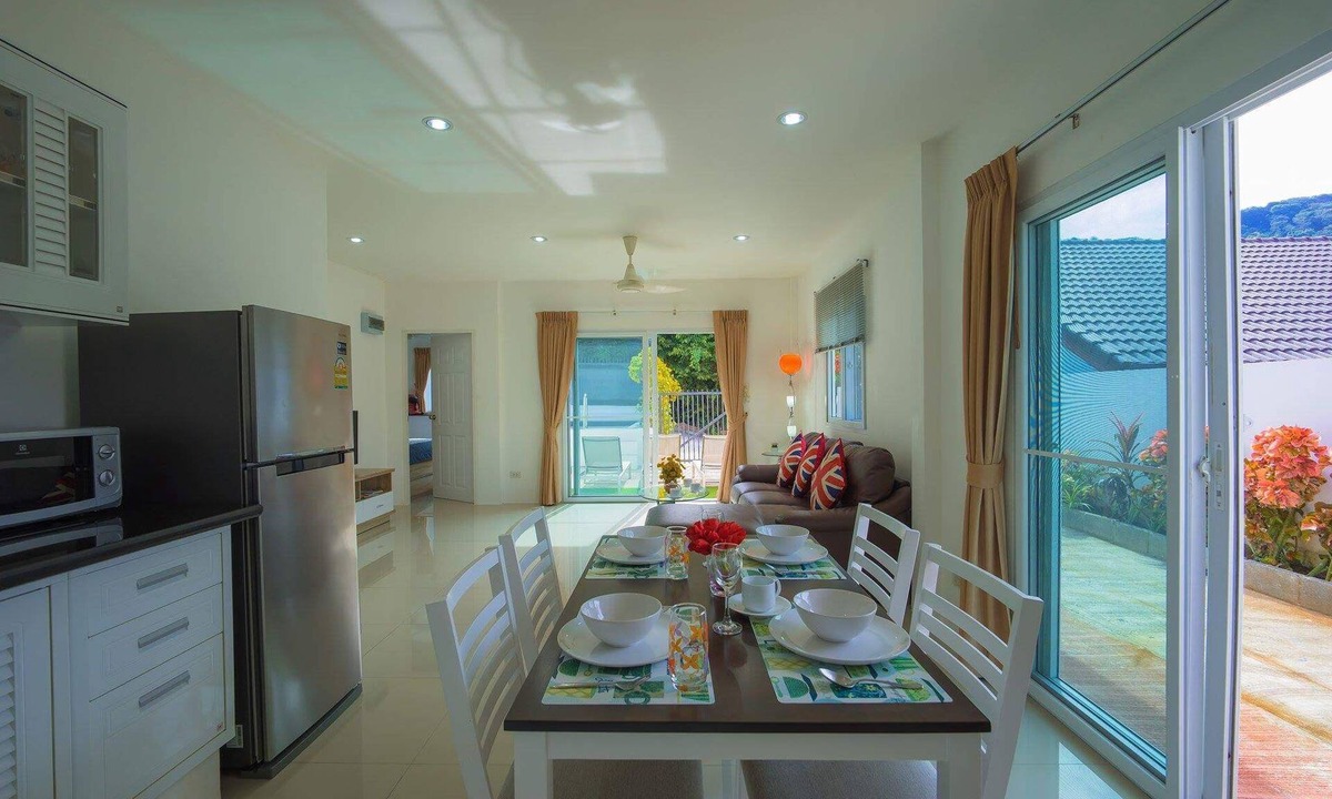 Chalong Villa | Star Private Pool Villa 2 Bedrooms