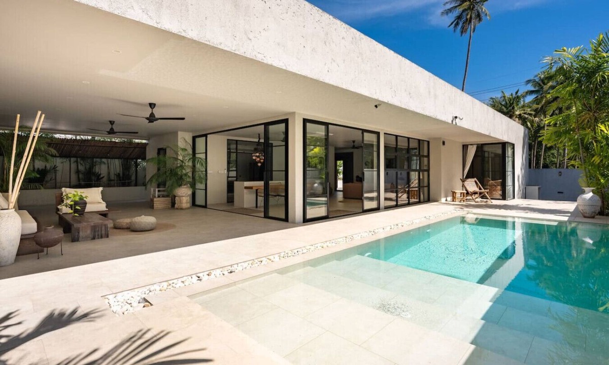 Thong Krut House | Stunning Beachfront Villa with Private Pool and Ocean Views