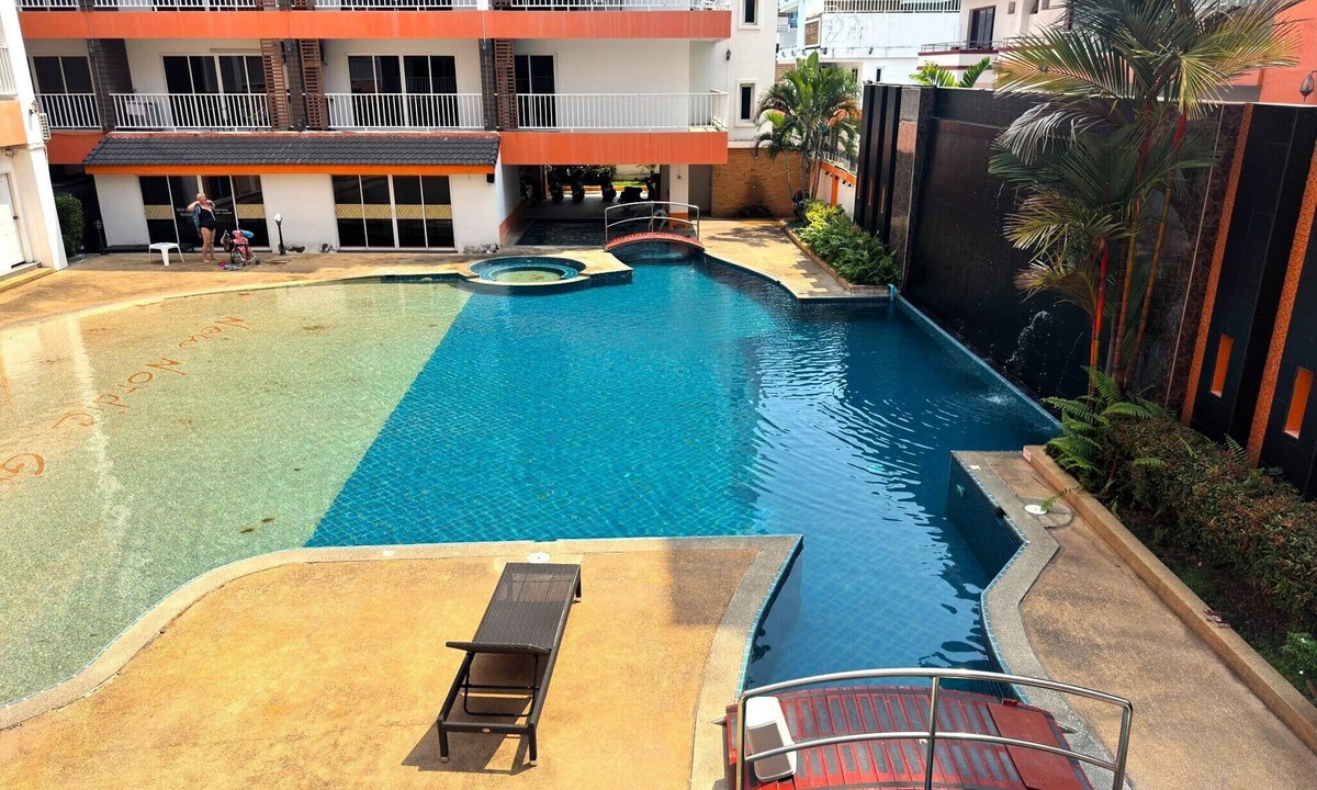 Pratumnak Hill Apartment | Stylish Pool-View Studio with Balcony - New Nordic VIP 3, Pratumnak