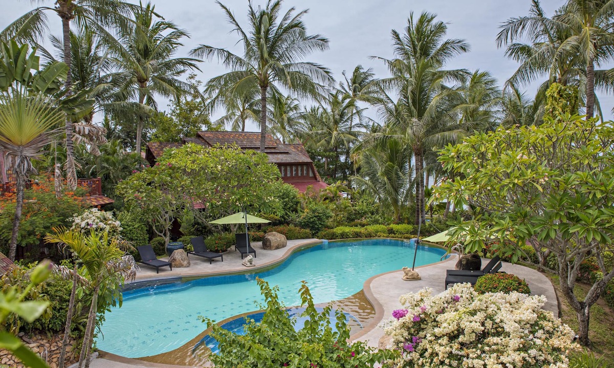 Bang Po Villa | Stylish Thai Style Villa