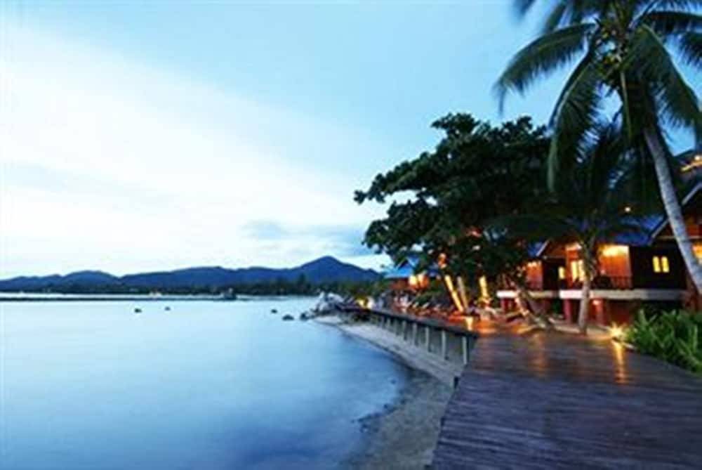 Wok Tum Hotel | Tharathip Resort Koh Phangan