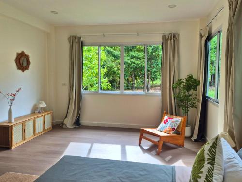 Hin Hong Villa | The Lomlay Villas
