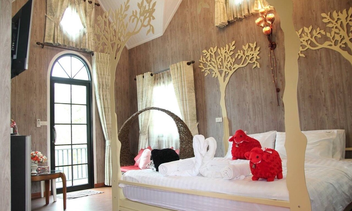 Sarika Hotel | Tomangoh Vintage Resort