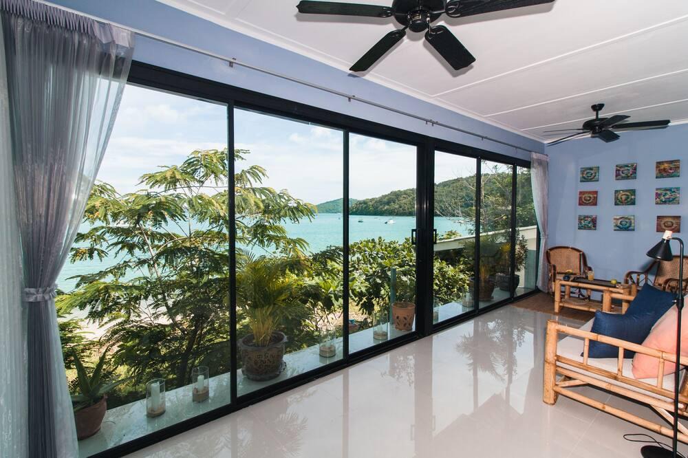 Wichit House | Tropical paradise retreat right on the beach