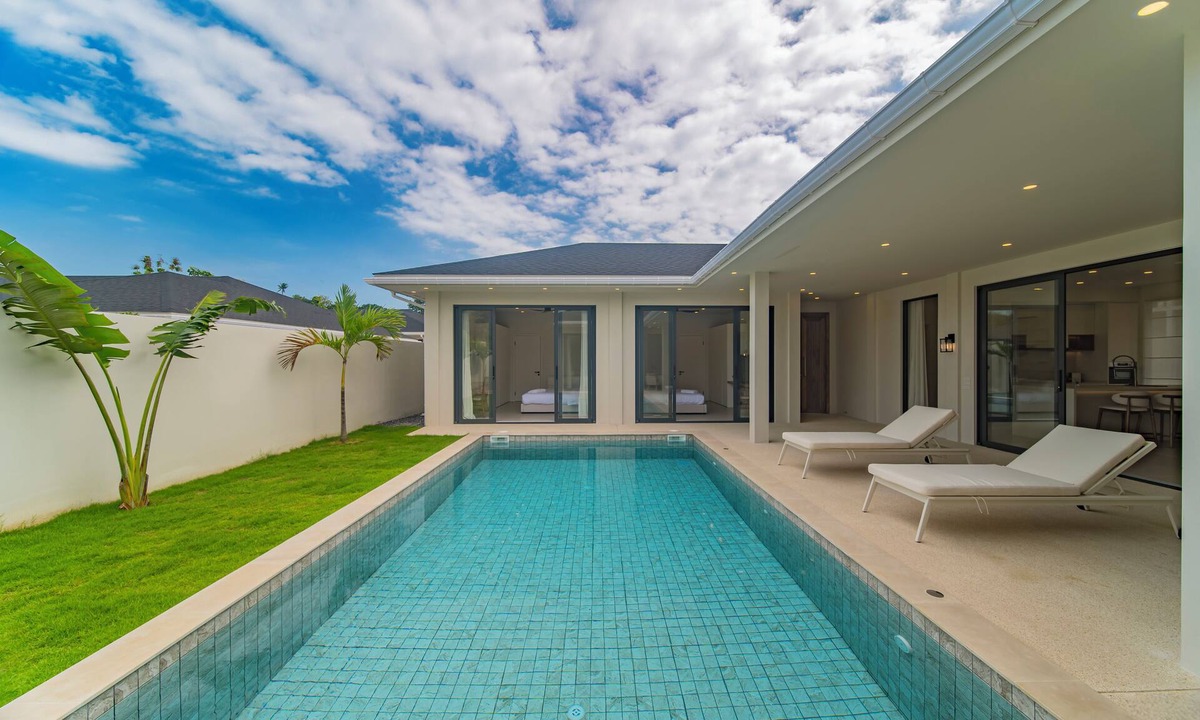 Moo 5 Villa | Valentine Village