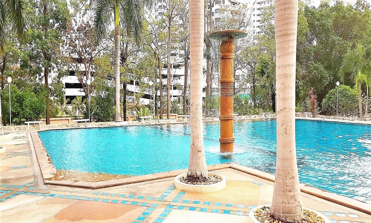 Jomtien Apartment | View Talay 5 studio apartment - close to the beach
