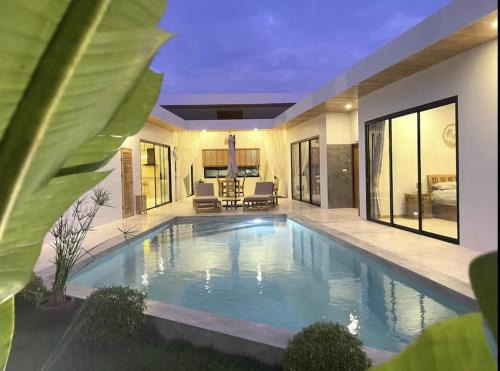 Lamai City Center Villa | Villa Yolo - Piscine Privée - 5 minutes de marche à pied - Lamai