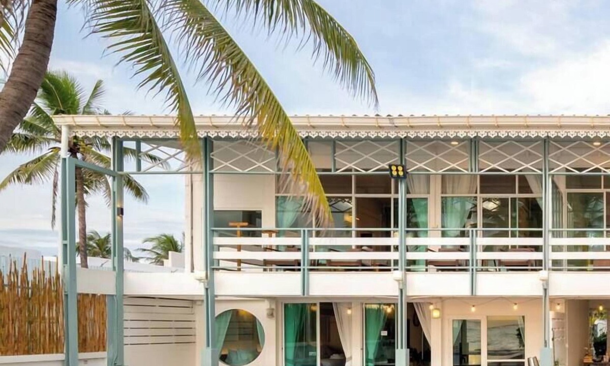 Hua Hin Apartment | Wander at Bayside 19 | Beachfront Half-Villa, friends (sleeps 14)