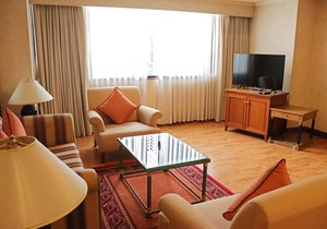 One Bedroom Grand Suite Apartment in the city center (G4) in Khlong Toei